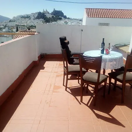 Dom wakacyjny Casa En Con Garaje
