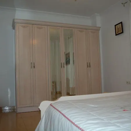 Casa En Con Garaje Vakantiehuis *
